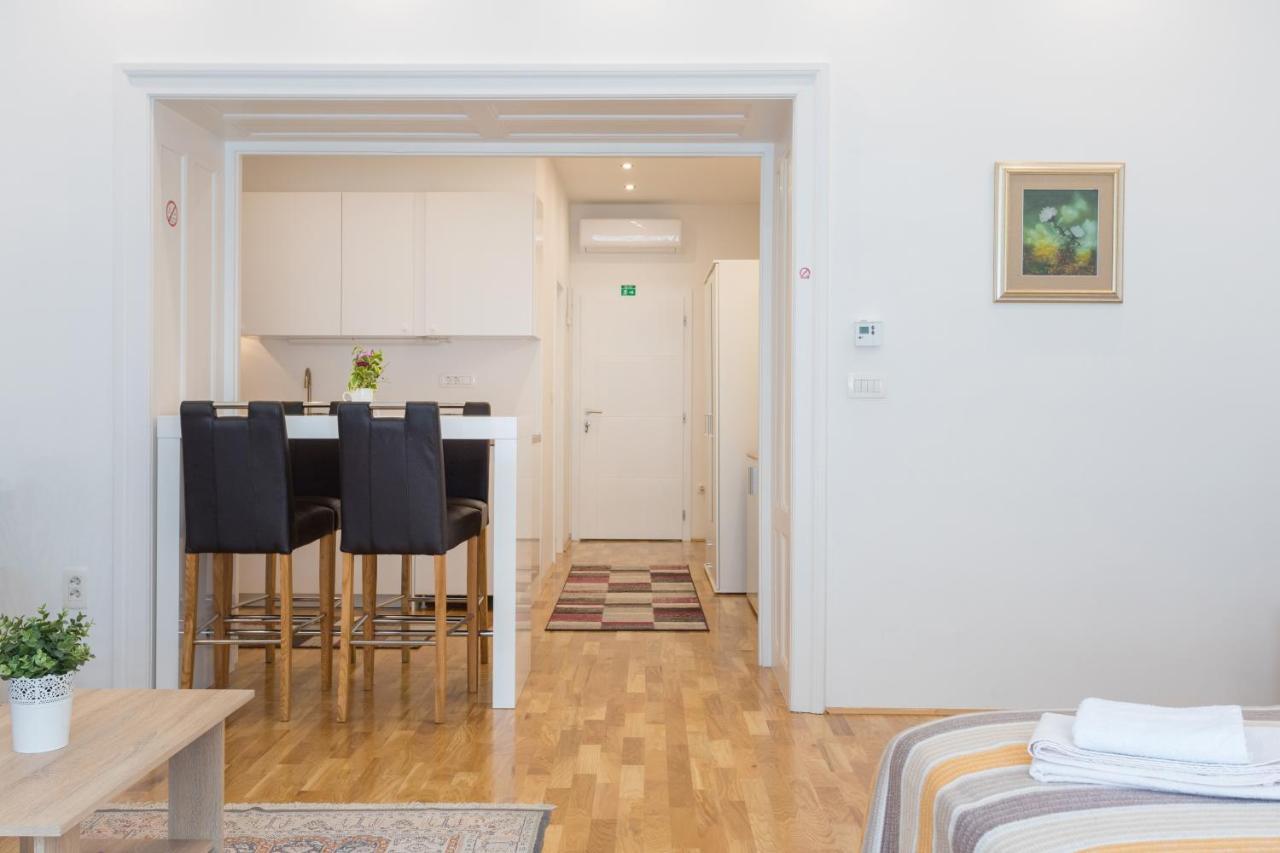 City Center Apartments Загреб Екстериор снимка