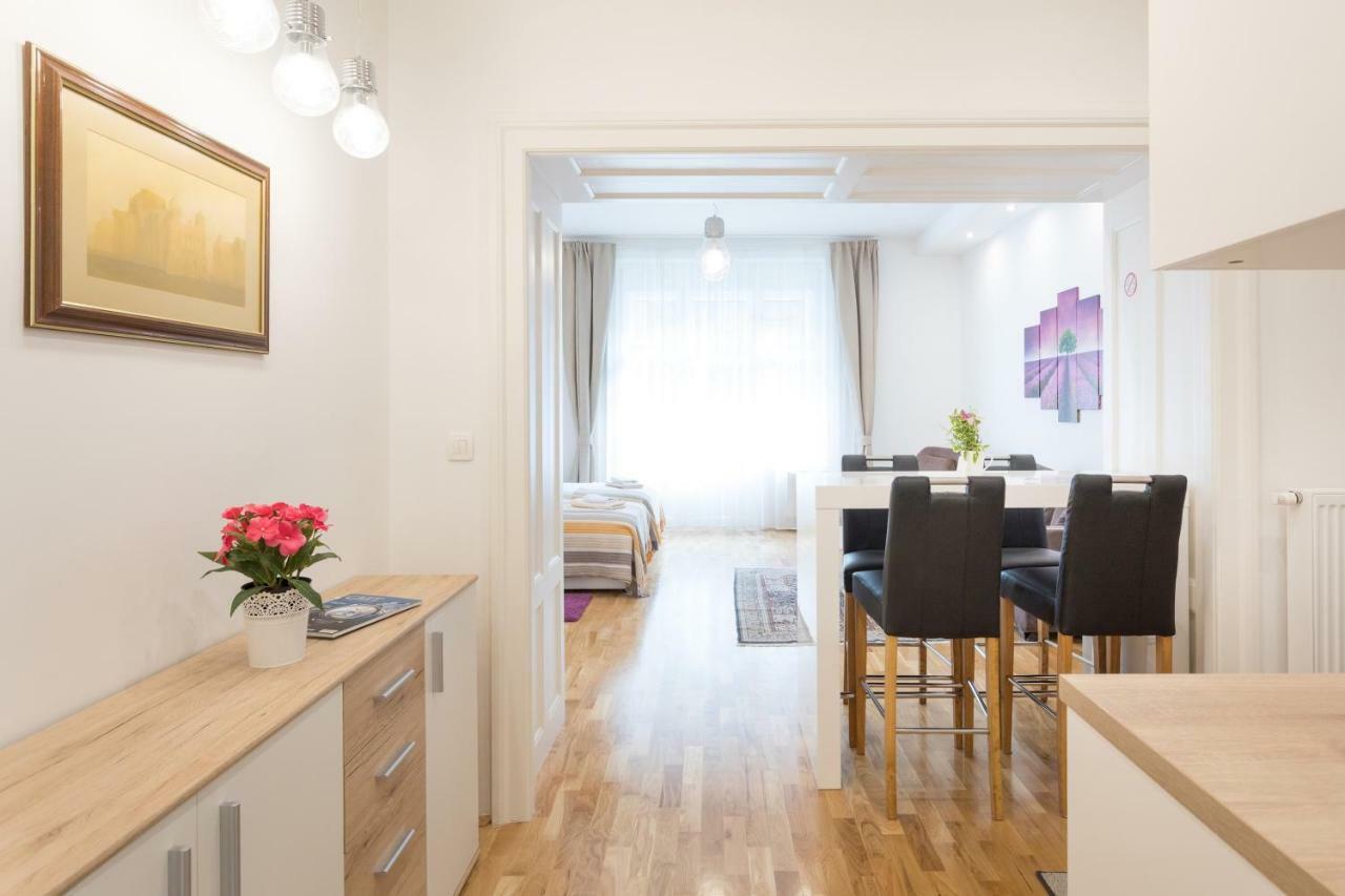City Center Apartments Загреб Екстериор снимка