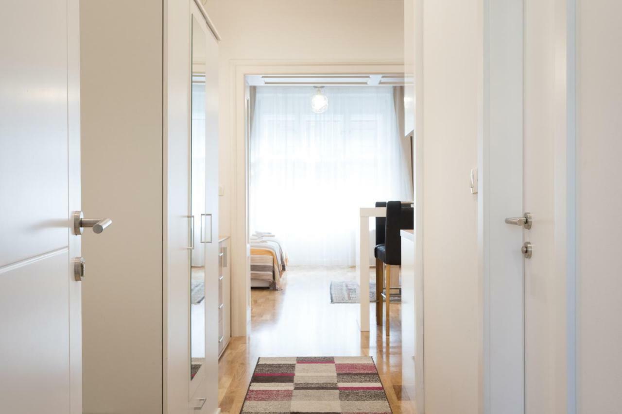 City Center Apartments Загреб Екстериор снимка