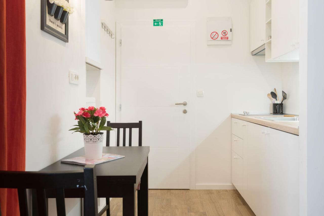 City Center Apartments Загреб Екстериор снимка
